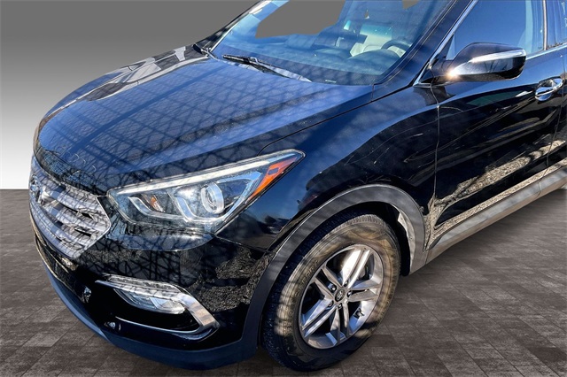 Used 2017 Hyundai Santa Fe Sport with VIN 5NMZU3LBXHH024621 for sale in Farmington, NM