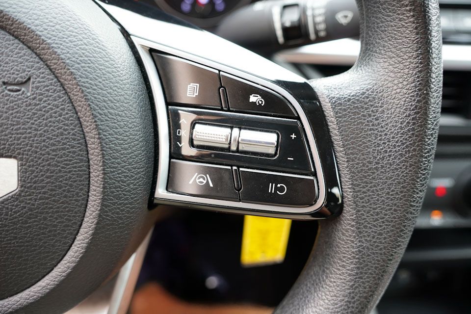 2023 Kia Forte LXS photo 25