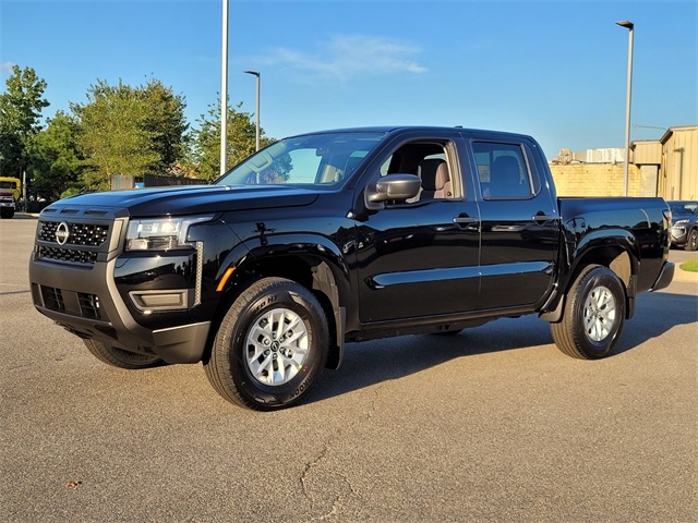 2026 Nissan Frontier S photo 4