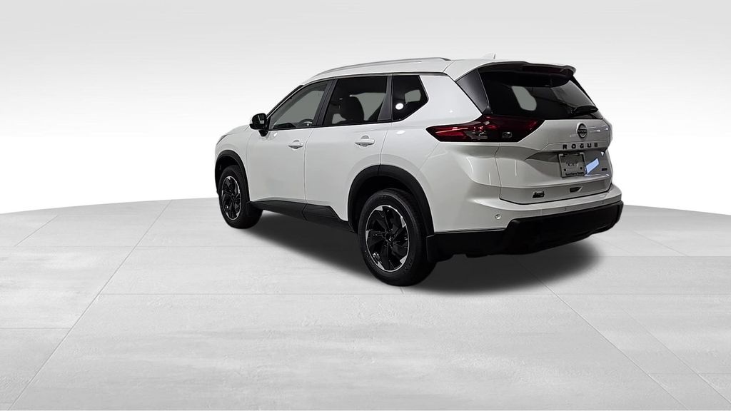 2026 Nissan Rogue SV photo 3