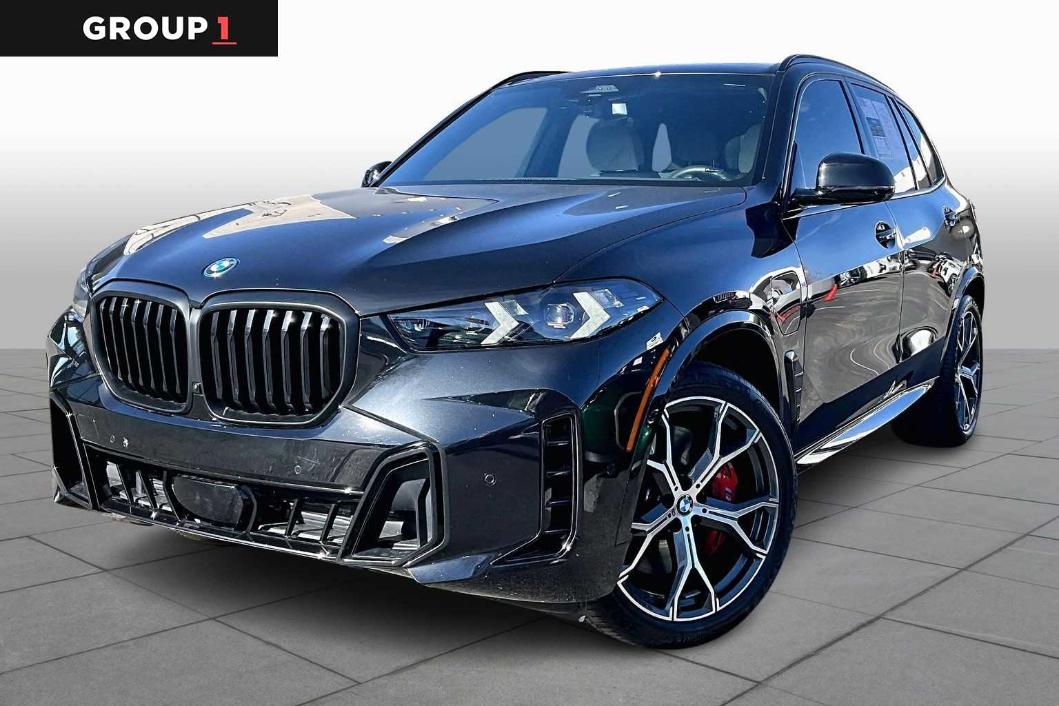 2026 BMW X5 50e's photo