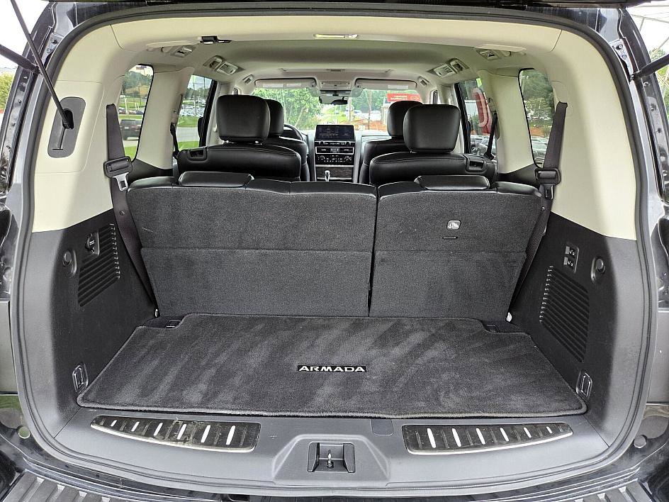 2024 Nissan Armada Platinum photo 10