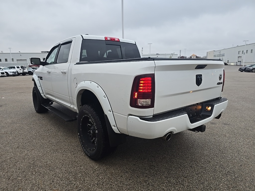 2017 Ram 1500 Sport photo 4