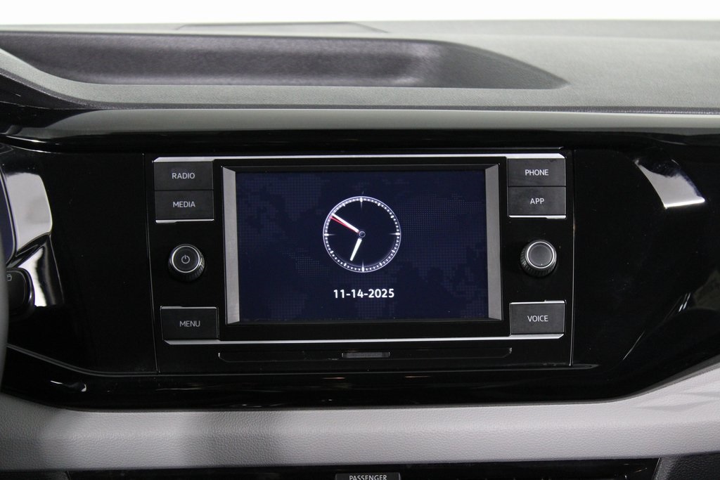 2022 Volkswagen Taos S photo 3