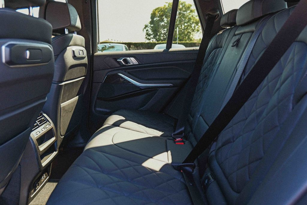 2024 Bmw X5 xDrive50e photo 18