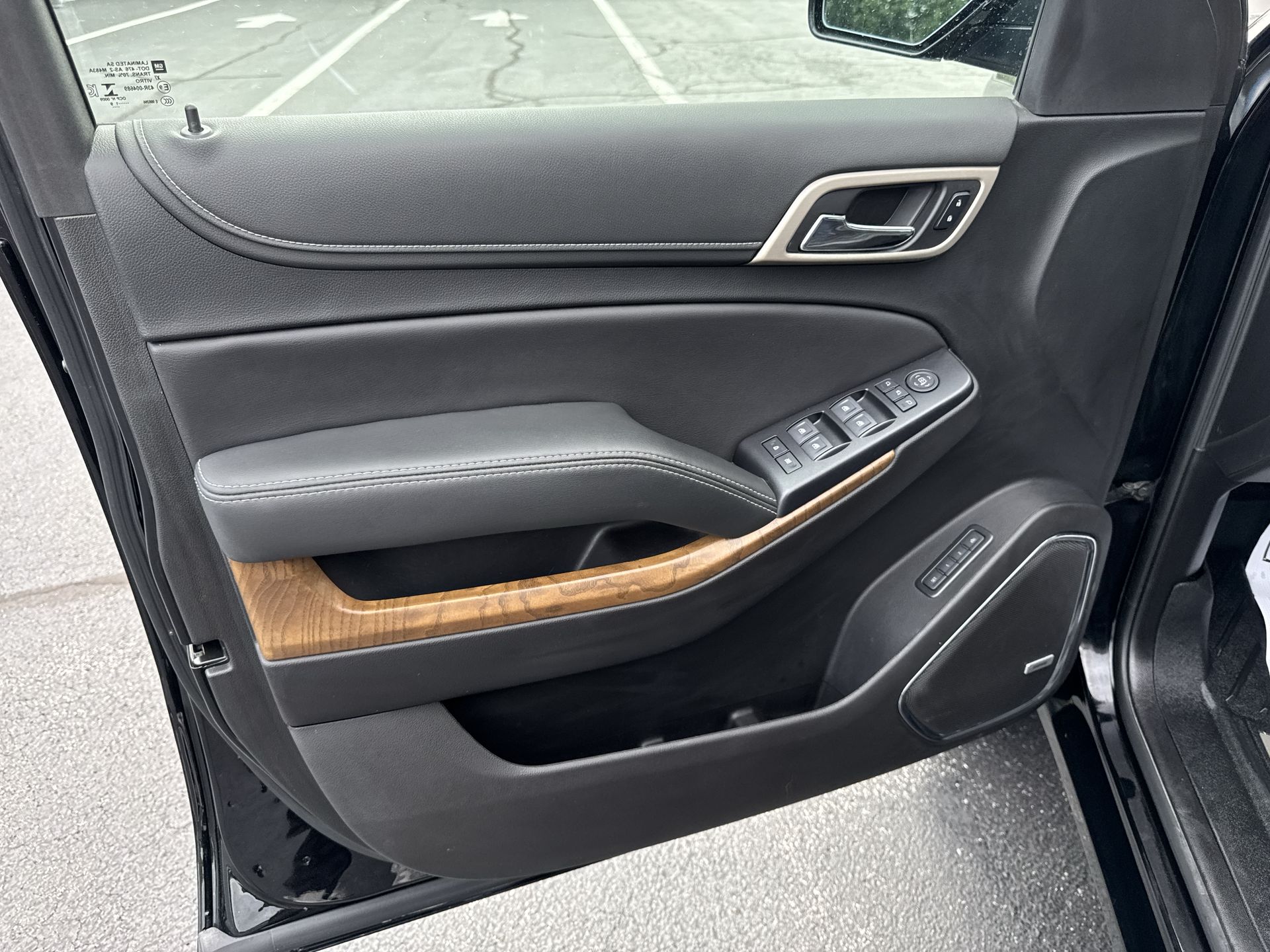 2019 Gmc Yukon Denali photo 4