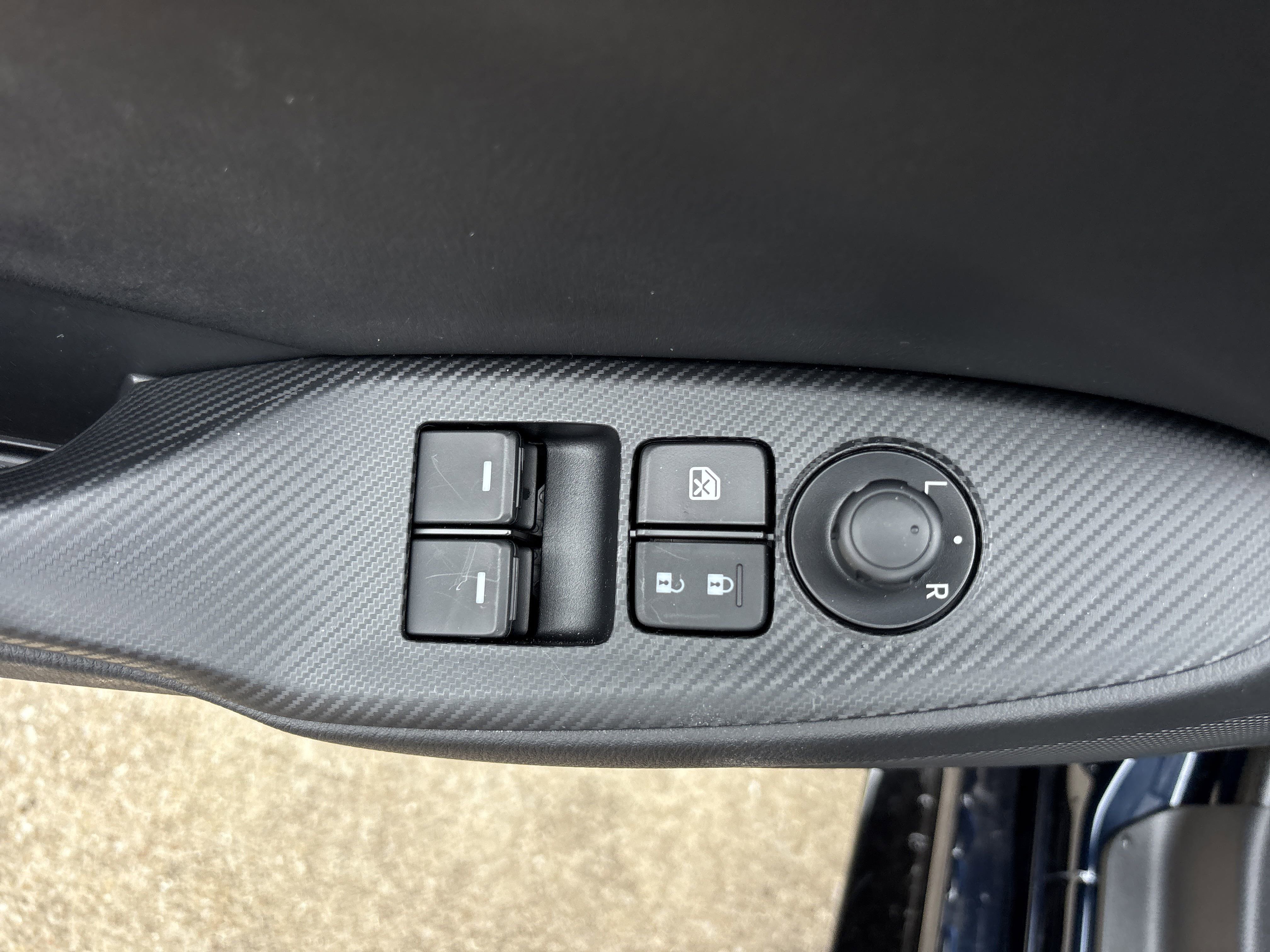 2025 Mazda MX-5 Miata Miata RF Grand Touring photo 2