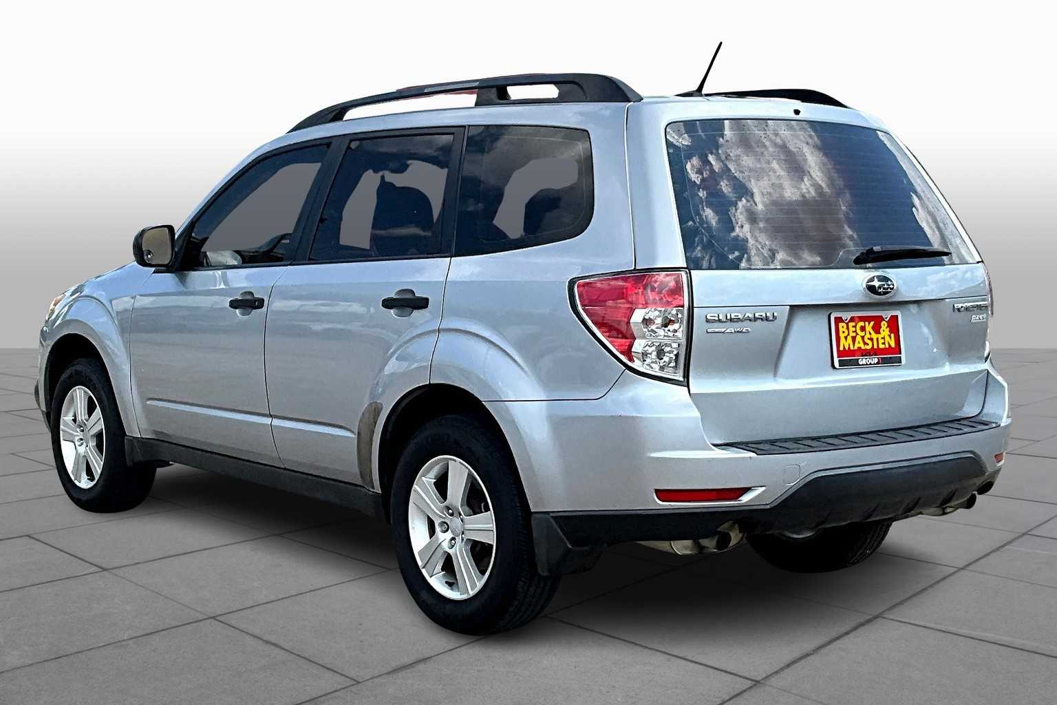 2013 Subaru Forester 2.5X photo 10