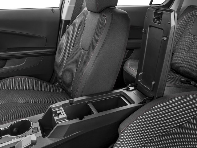 2017 Chevrolet Equinox LT photo 18