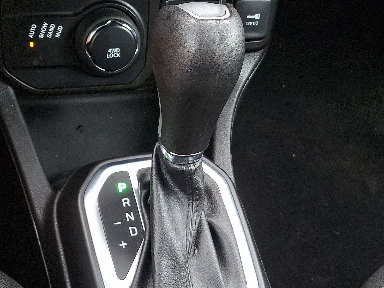 2021 Jeep Renegade Sport photo 15