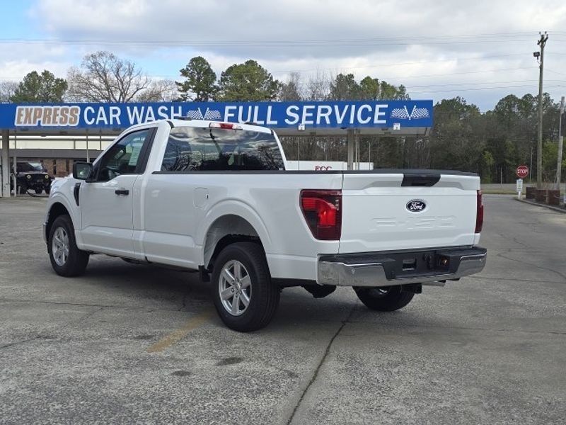 2025 Ford F-150 XL photo 4