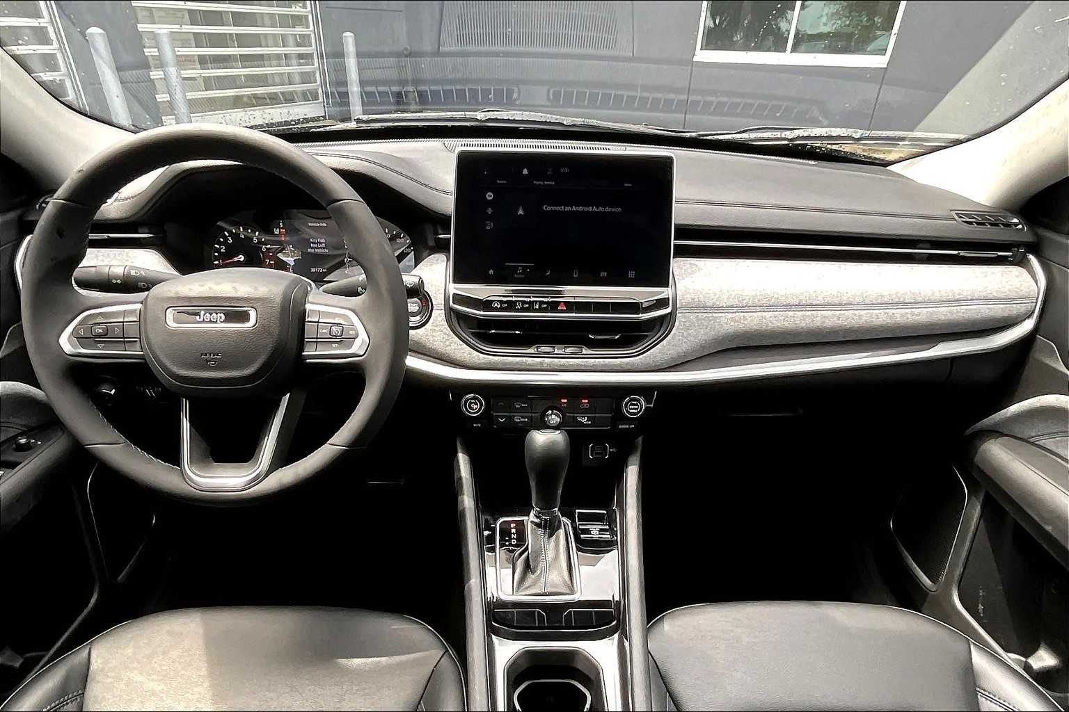 2022 Jeep Compass Latitude photo 10