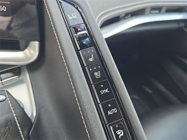 2023 Chevrolet Corvette 2LT photo 16