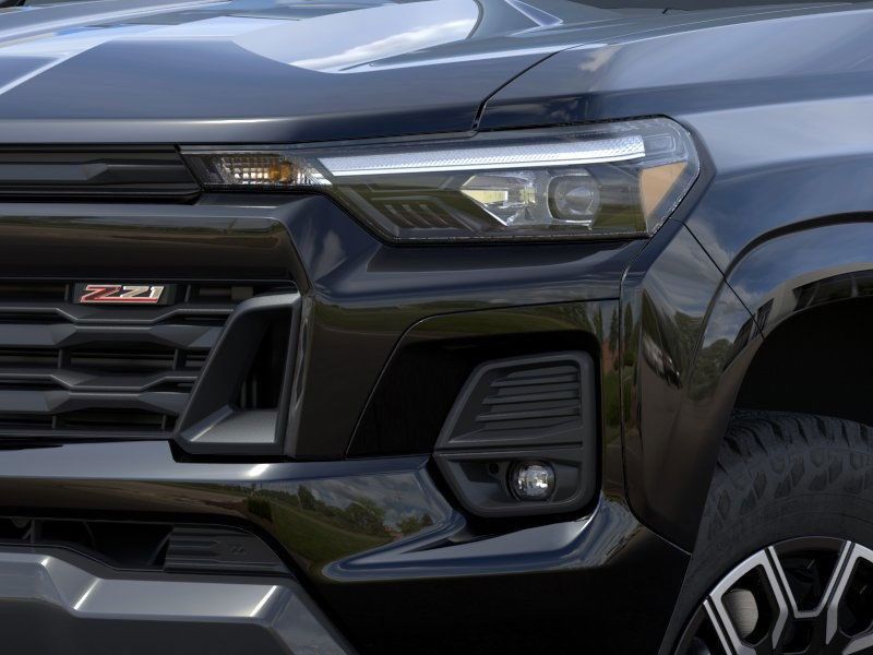 New 2025 Black Chevrolet Z71 image 11