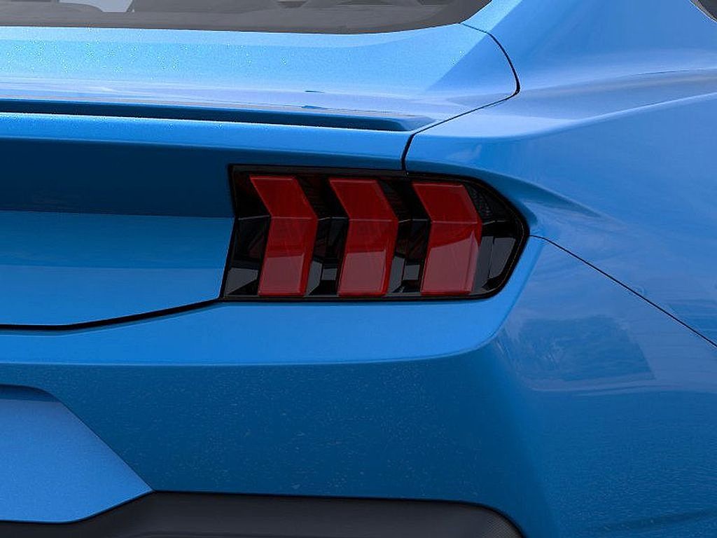 2025 Ford Mustang EcoBoost Premium photo 20