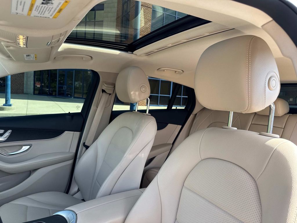 2021 Mercedes Benz GLC 300 Coupe photo 13