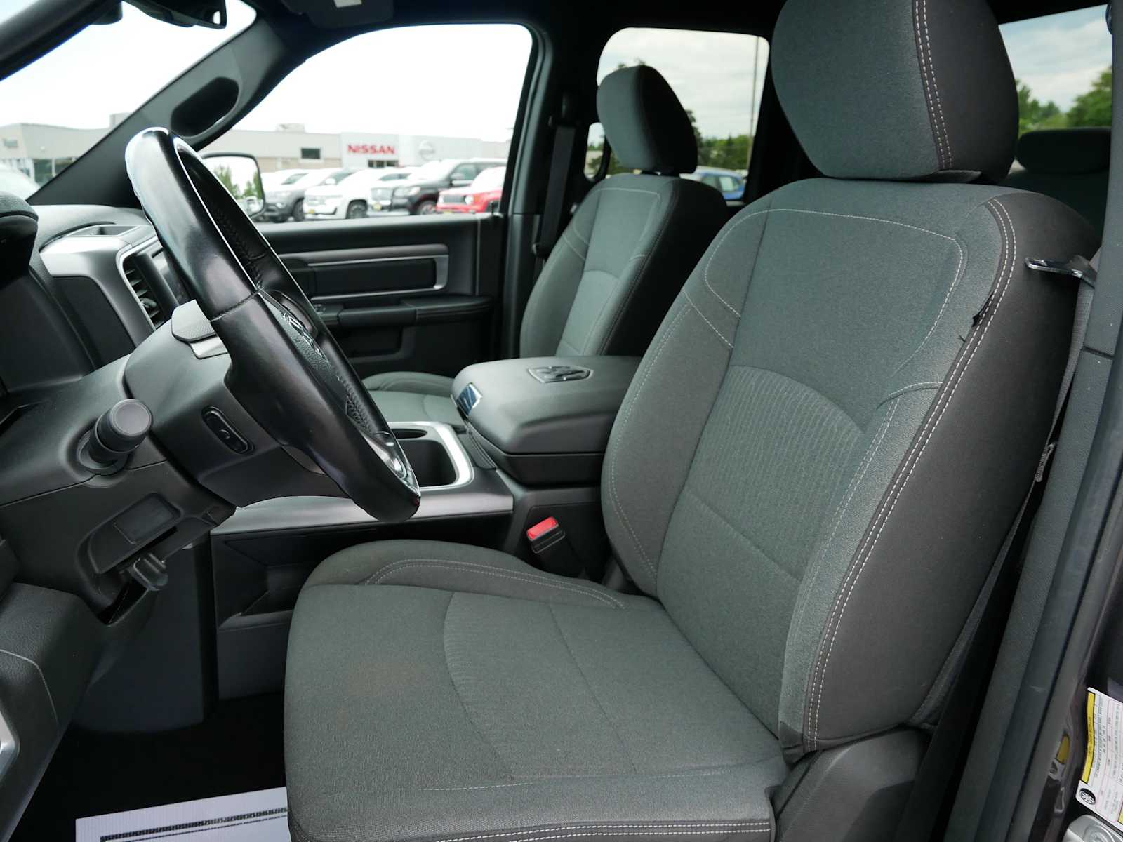 2022 Ram 1500 Classic Warlock photo 11