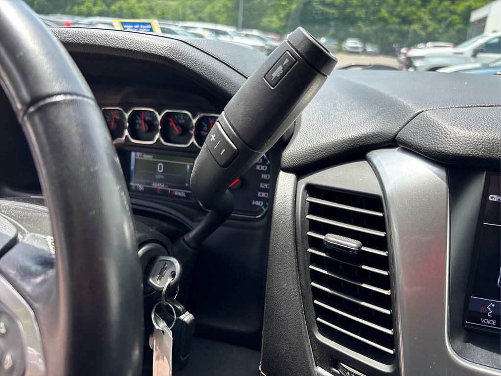 2020 Chevrolet Tahoe LS photo 31