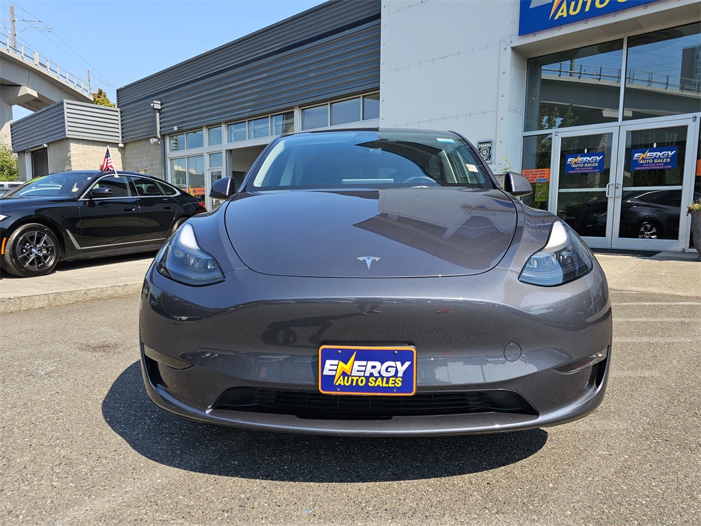 2023 Tesla Model Y Long Range photo 3