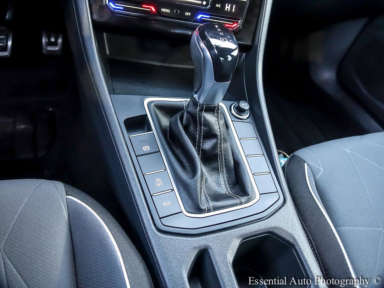 2025 VOLKSWAGEN JETTA - Image 15