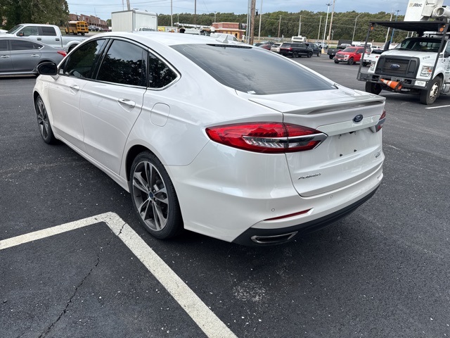 2019 Ford Fusion Titanium photo 3