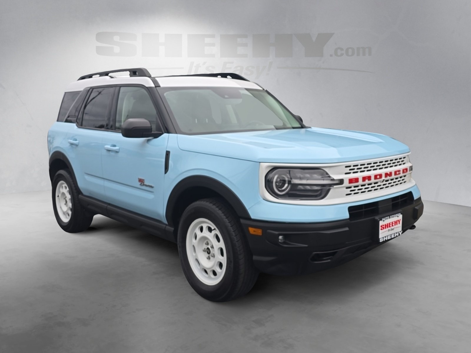 2023 Ford Bronco Sport Heritage photo 2