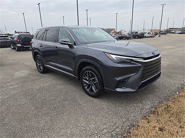 2026 Lexus TX Premium's photo