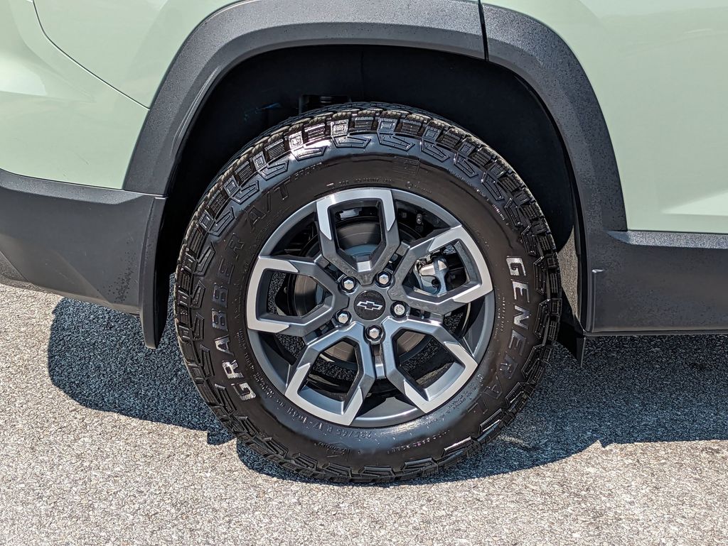 2025 Chevrolet Equinox ACTIV photo 10