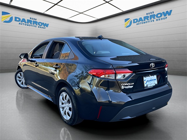 2022 Toyota Corolla LE photo 3