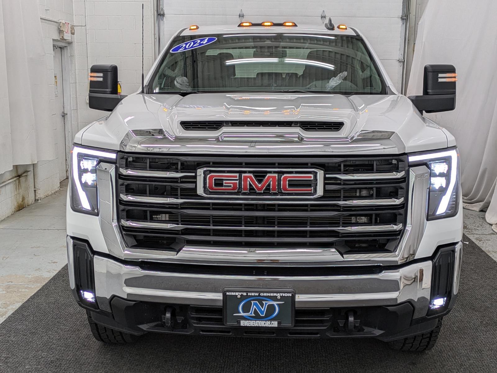 2024 Gmc Sierra HD SLE photo 14