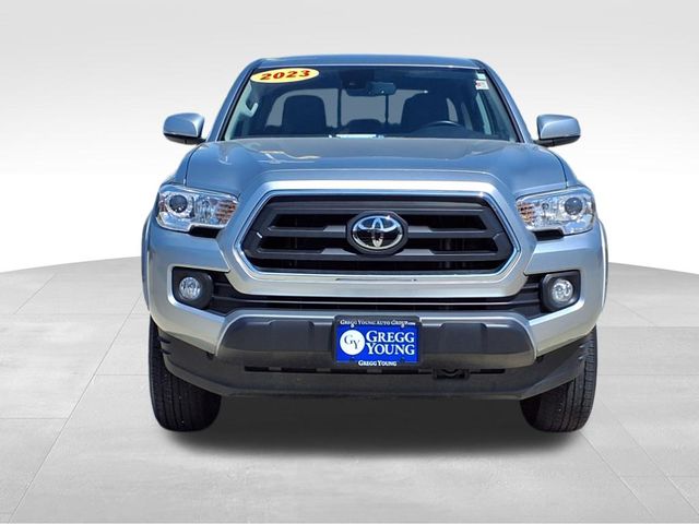 2023 Toyota Tacoma SR5 photo 2