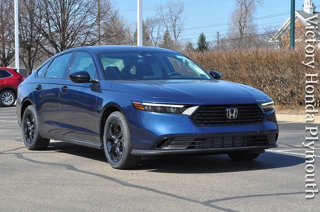 2025 Honda Accord SE's photo