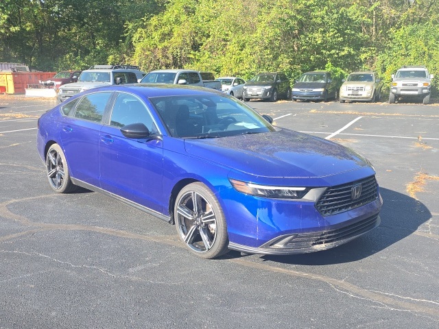 2024 Honda Accord Hybrid Sport photo 2