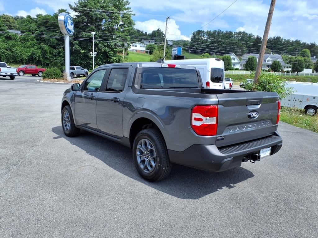 2025 Ford Maverick XLT photo 3