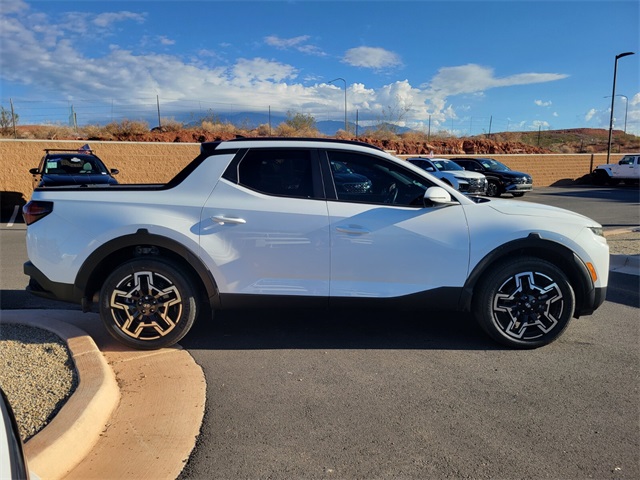 2025 Hyundai Santa Cruz Limited photo 3