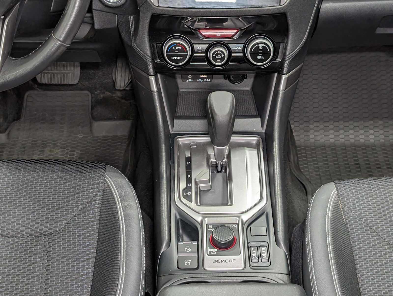 2021 Subaru Forester Premium photo 18