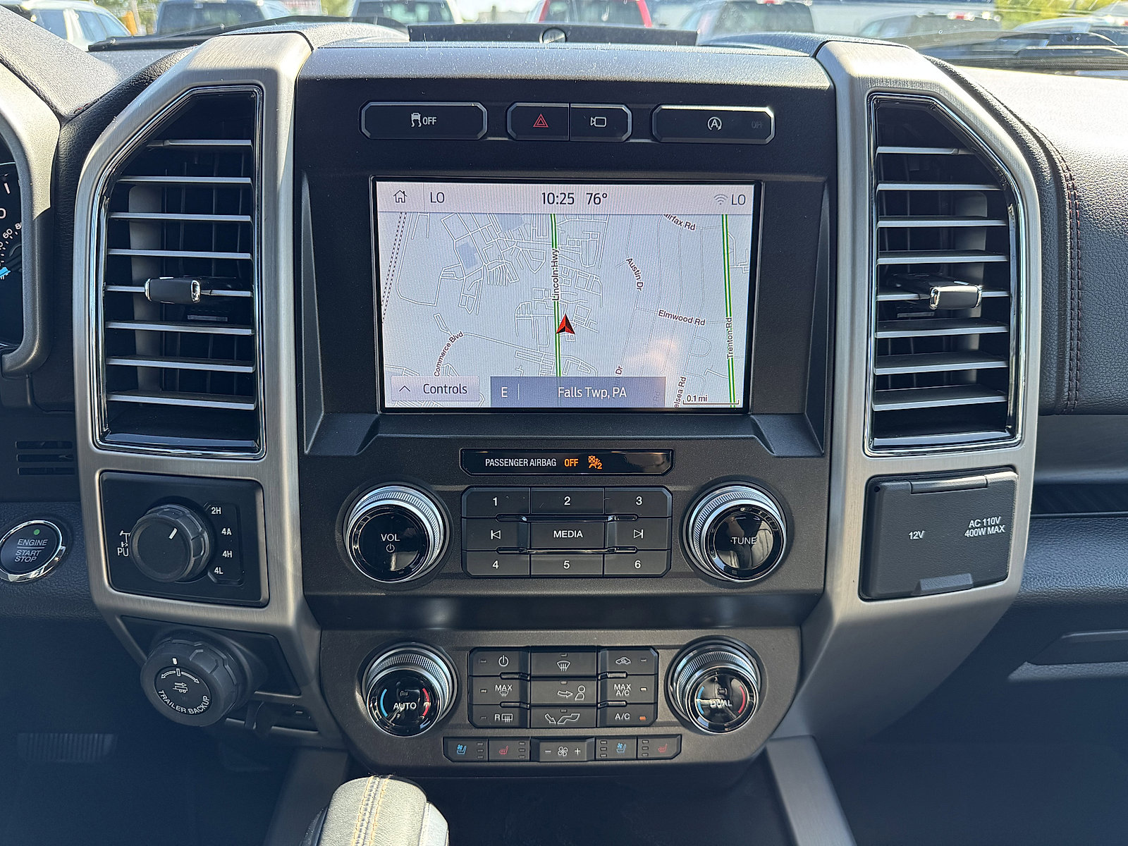 2020 Ford F-150 Platinum photo 13