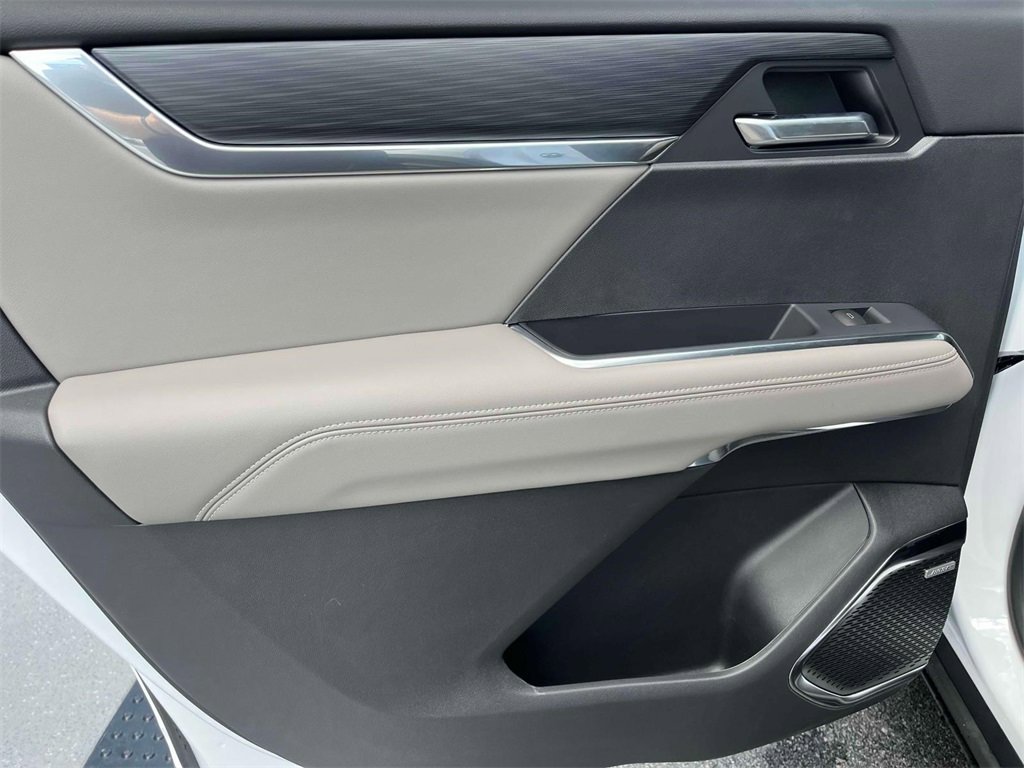 2025 Gmc Acadia Elevation photo 15