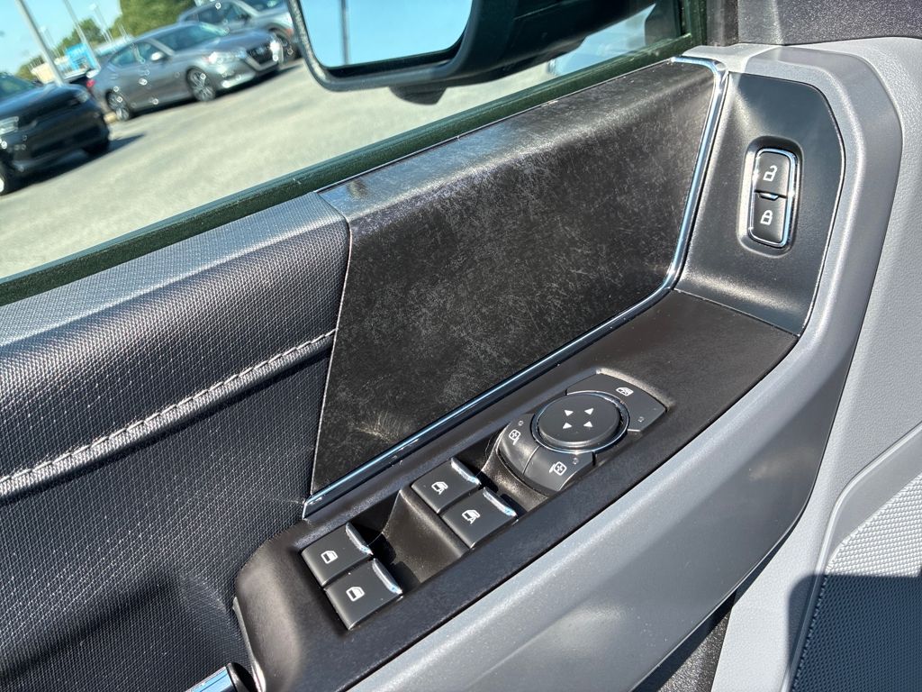 2022 Ford F-150 XLT photo 11