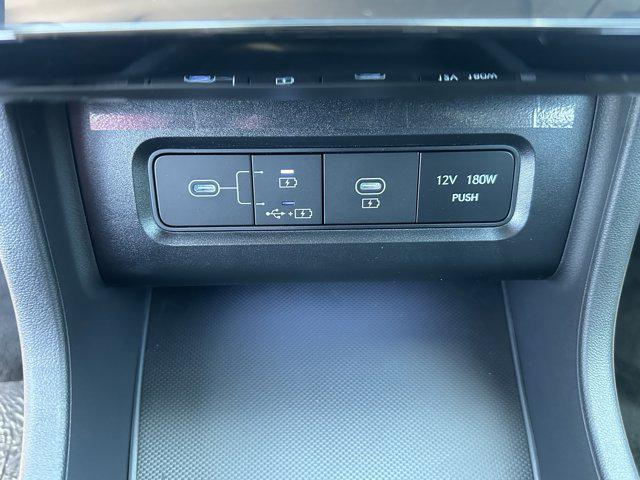 2025 Hyundai Tucson Hybrid SEL Convenience photo 25