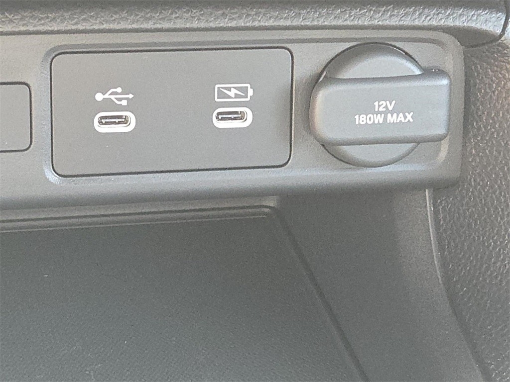 2025 Honda Civic Sport photo 5