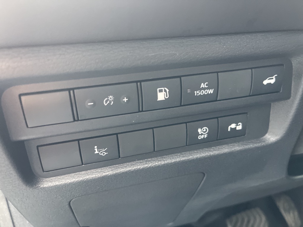 2024 Mitsubishi Outlander PHEV SEL photo 13