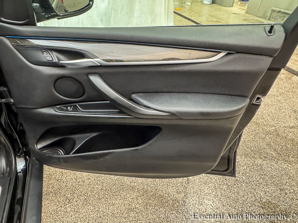 2017 BMW X5 - Image 29