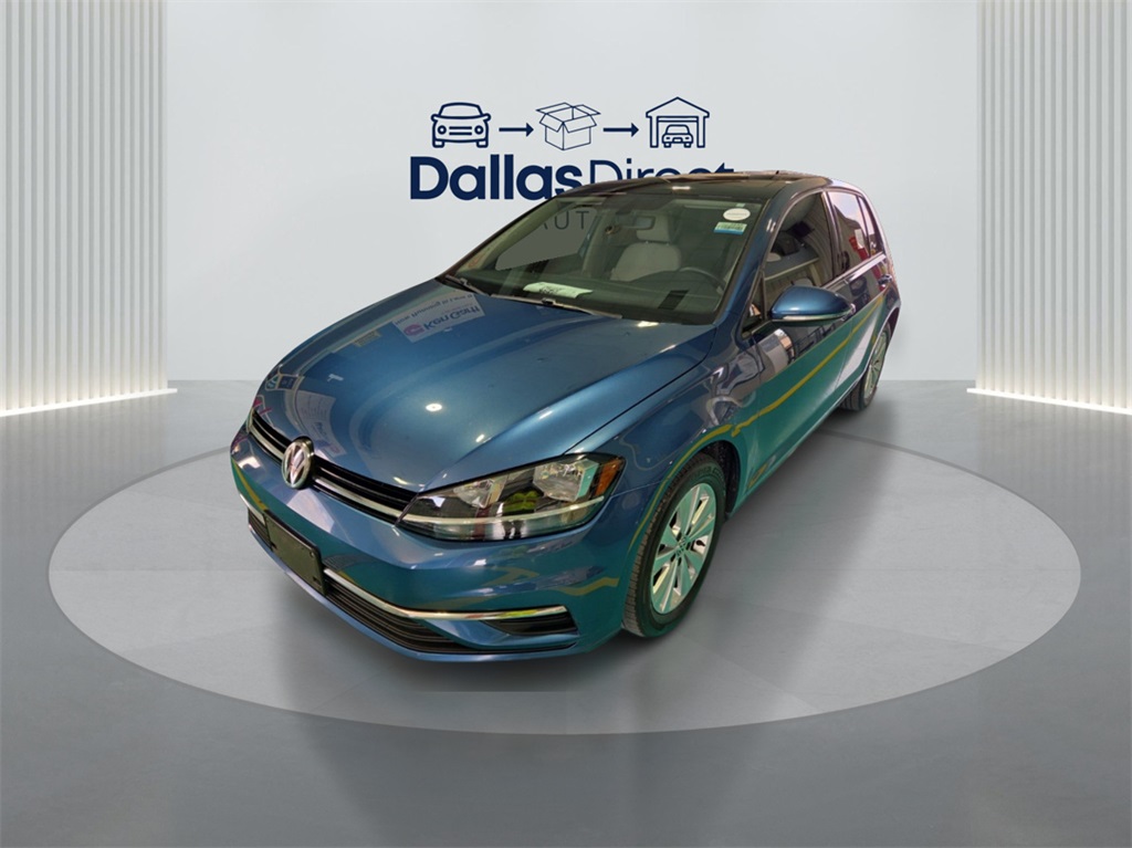 2021 Volkswagen Golf TSI photo 4
