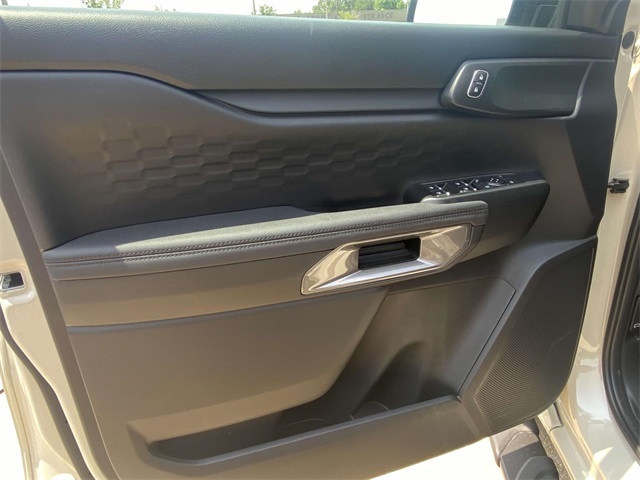 2025 Ford Ranger XLT photo 12