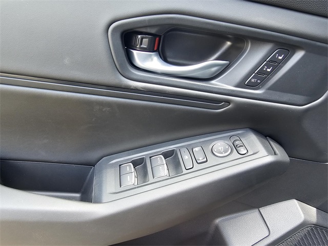 2025 Honda Accord Hybrid Sport-L photo 9