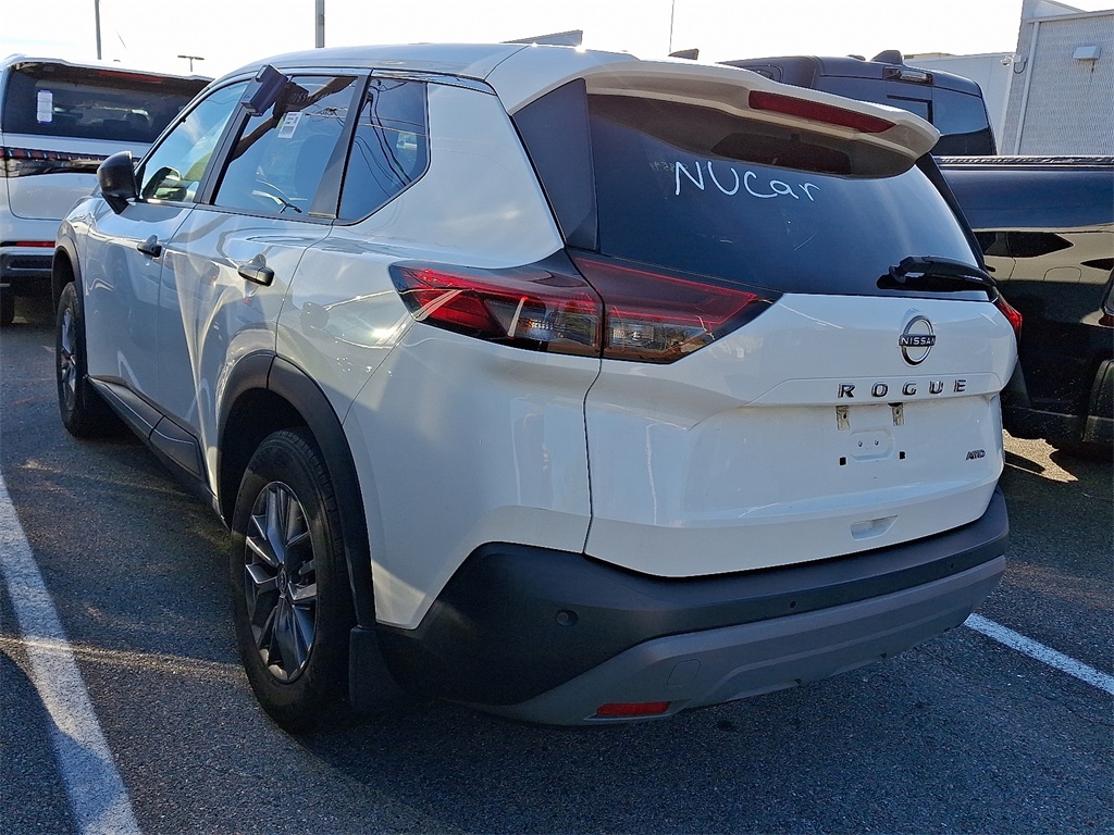 2023 Nissan Rogue S photo 3