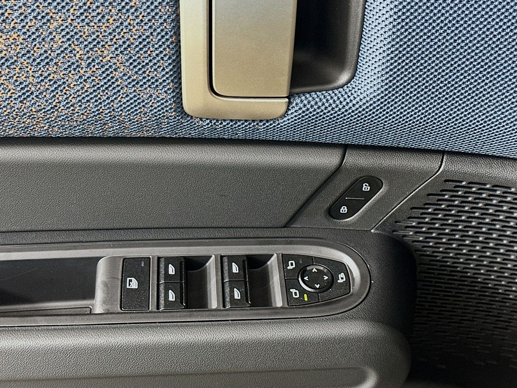 2025 Mini Countryman S ALL4 photo 16