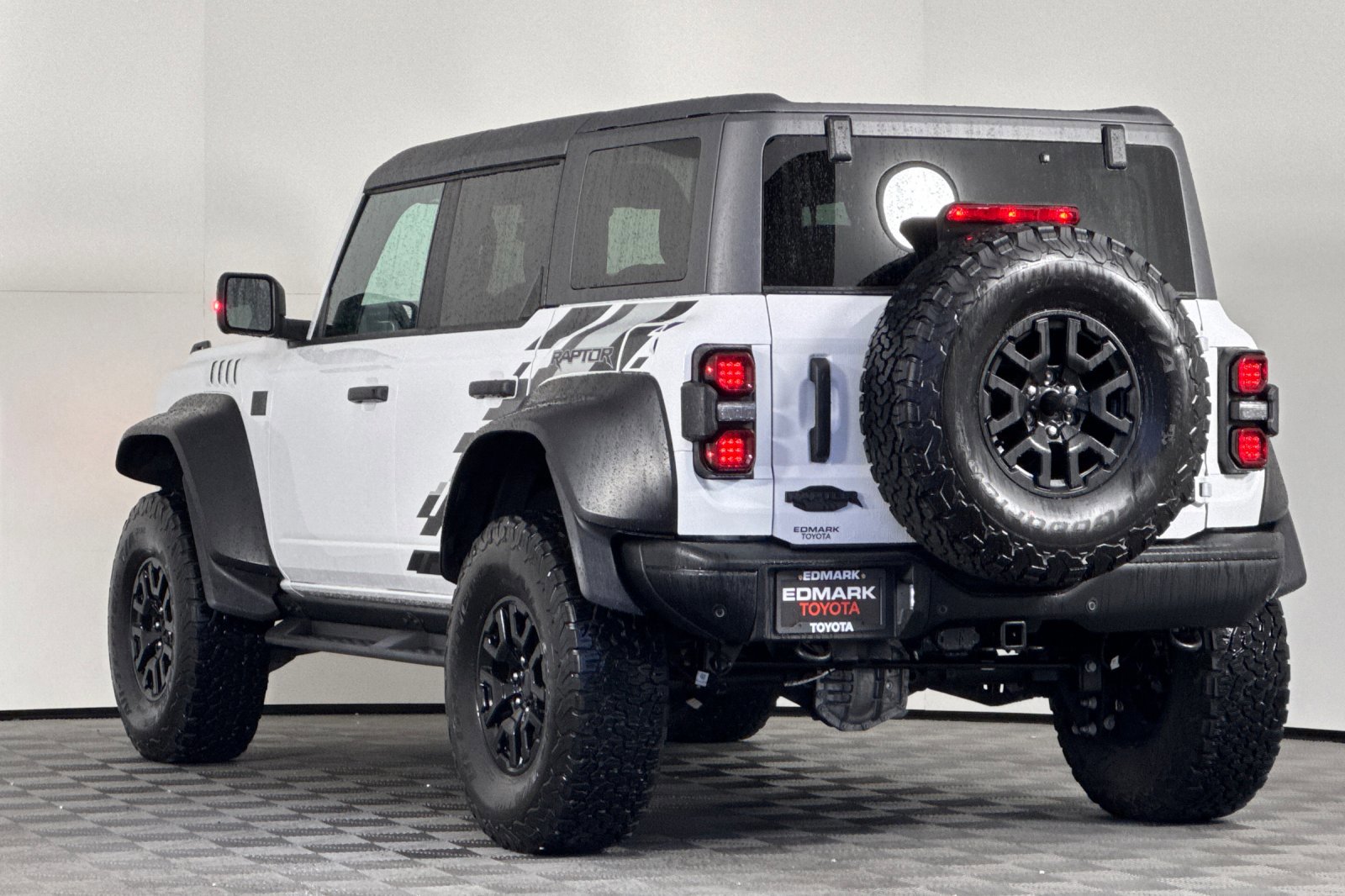 Image of Ford Bronco Raptor 4WD