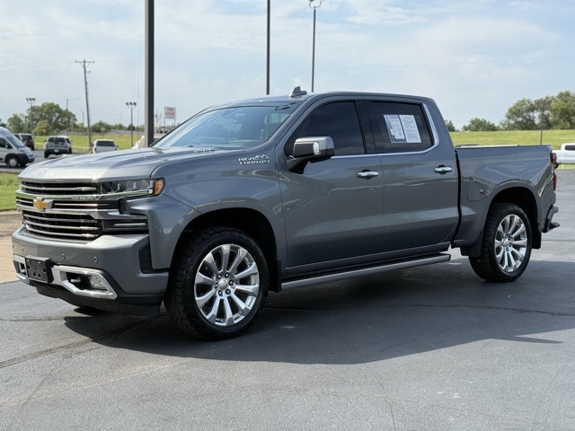 2020 Chevrolet Silverado 1500 High Country photo 3